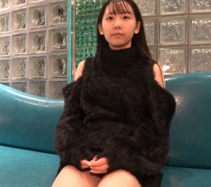 壮壮哥约啪漂亮御姐，强力的肌肉棒子猛力抽插让她快吃不消了